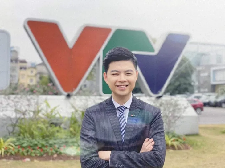 Hoàng Nguyên - Chàng MC, phóng viên đa tài của VTV4 - Ảnh 2. Hoàng Nguyên - Chàng MC, phóng viên đa tài của VTV4 - Ảnh 2.