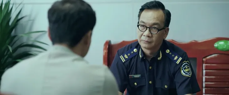 Đấu trí - Tập 16: “Bảo kê” cho Thịnh Gia buôn lậu, Chi cục trưởng Chi cục Hải quan vẫn “né” được công an - Ảnh 11. Đấu trí - Tập 16: “Bảo kê” cho Thịnh Gia buôn lậu, Chi cục trưởng Chi cục Hải quan vẫn “né” được công an - Ảnh 11.
