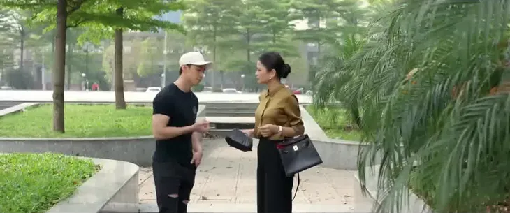 Chồng cũ, vợ cũ, người yêu cũ - Tập 31: Lam báo công an tóm gọn nhân tình - Ảnh 6. Chồng cũ, vợ cũ, người yêu cũ - Tập 31: Lam báo công an tóm gọn nhân tình - Ảnh 6.