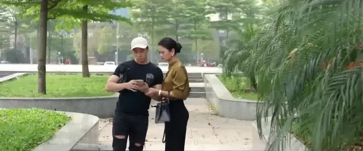 Chồng cũ, vợ cũ, người yêu cũ - Tập 31: Lam báo công an tóm gọn nhân tình - Ảnh 5. Chồng cũ, vợ cũ, người yêu cũ - Tập 31: Lam báo công an tóm gọn nhân tình - Ảnh 5.