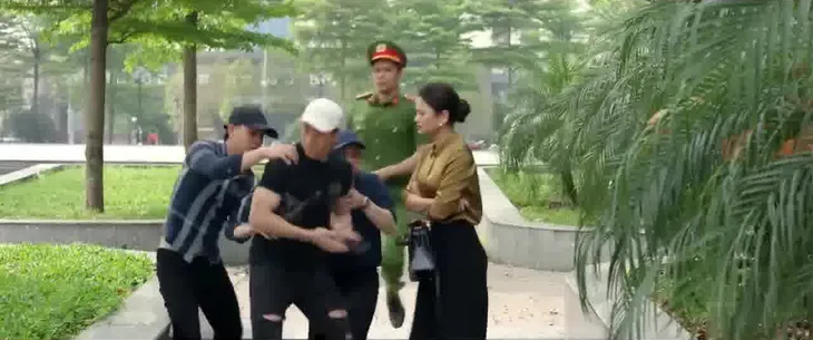 Chồng cũ, vợ cũ, người yêu cũ - Tập 31: Mai Anh có nguy cơ bị ung thư - Ảnh 4. Chồng cũ, vợ cũ, người yêu cũ - Tập 31: Mai Anh có nguy cơ bị ung thư - Ảnh 4.