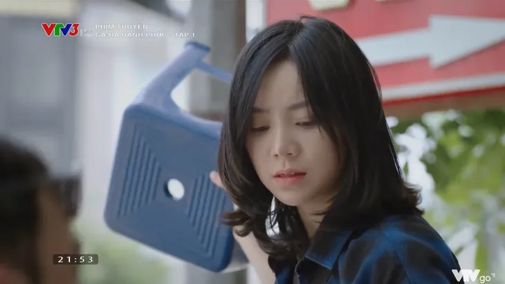 Doãn Quốc Đam cướp vai quần chúng ở Ga-ra hạnh phúc trong nháy mắt - Ảnh 5. Doãn Quốc Đam cướp vai quần chúng ở Ga-ra hạnh phúc trong nháy mắt - Ảnh 5.