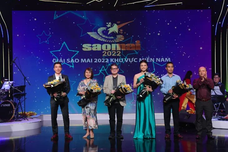 Đêm thi cuối Sao Mai 2022 Khu vực miền Nam: Đã tìm ra 3 thí sinh dẫn đầu 3 phong cách - Ảnh 2. Đêm thi cuối Sao Mai 2022 Khu vực miền Nam: Đã tìm ra 3 thí sinh dẫn đầu 3 phong cách - Ảnh 2.