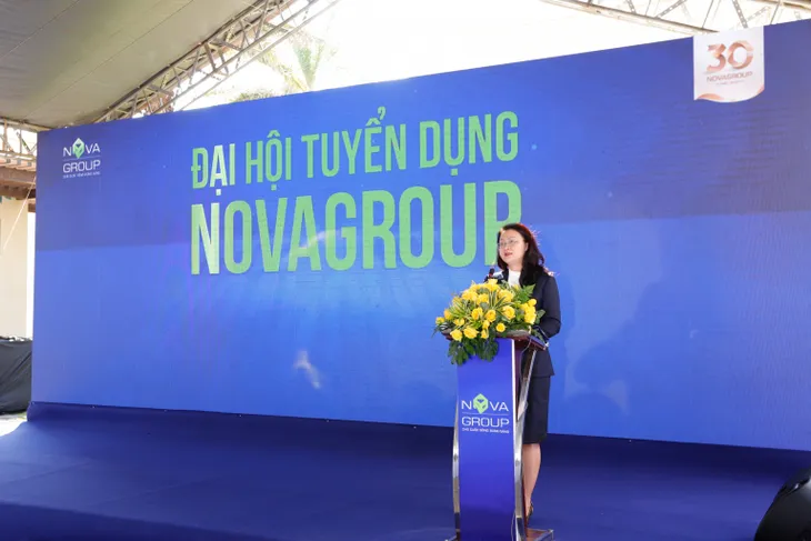 Đại hội tuyển dụng tại NovaWorld Phan Thiet hấp dẫn hơn 1.000 người lao động ứng tuyển - Ảnh 2. Đại hội tuyển dụng tại NovaWorld Phan Thiet hấp dẫn hơn 1.000 người lao động ứng tuyển - Ảnh 2.