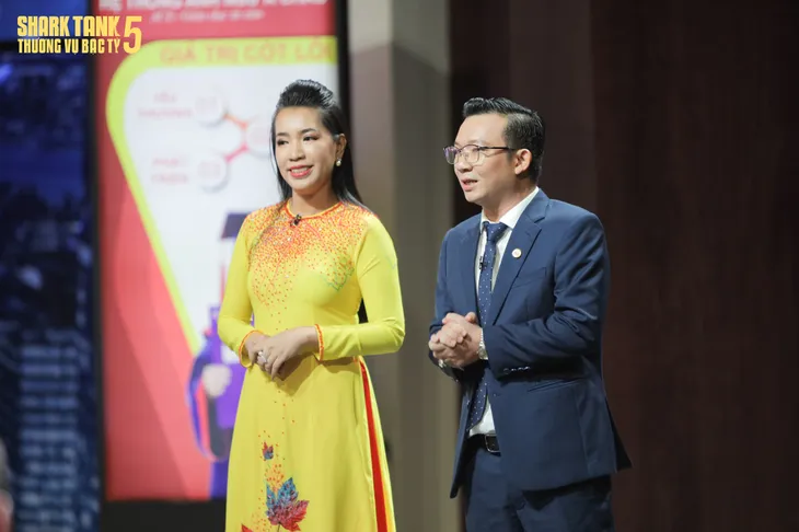 Shark Tank: Cá mập Hùng Anh mạnh tay rót gấp 10 lần số vốn startup kêu gọi - Ảnh 4.