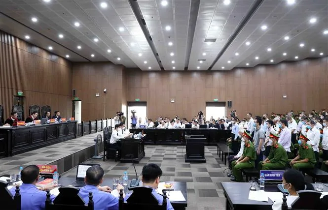 13 cựu lãnh đạo tỉnh Bình Dương bị buộc tội gây thất thoát hàng nghìn tỷ đồng của Nhà nước - Ảnh 4. 13 cựu lãnh đạo tỉnh Bình Dương bị buộc tội gây thất thoát hàng nghìn tỷ đồng của Nhà nước - Ảnh 4.