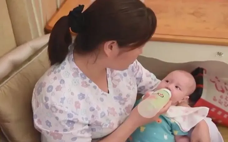 Trung Quốc công bố hàng loạt ưu đãi nhằm tăng tỷ lệ sinh - Ảnh 1.