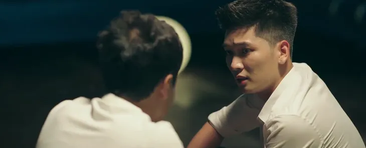 Đấu trí - Tập 20: Bất ngờ con gái sếp hải quan cùng hội rich kid với con trai tay buôn Thịnh Gia - Ảnh 11. Đấu trí - Tập 20: Bất ngờ con gái sếp hải quan cùng hội rich kid với con trai tay buôn Thịnh Gia - Ảnh 11.