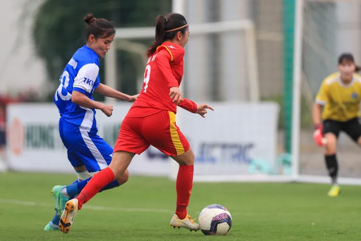 Đánh bại Than KSVN, TP.HCM I vào chung kết giải bóng đá Nữ Cúp Quốc gia 2022 - Ảnh 1. Đánh bại Than KSVN, TP.HCM I vào chung kết giải bóng đá Nữ Cúp Quốc gia 2022 - Ảnh 1.