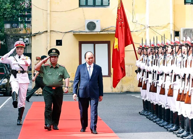Chủ động phát hiện, xử lý kịp thời những dấu hiệu vi phạm pháp luật về an ninh kinh tế - Ảnh 1. Chủ động phát hiện, xử lý kịp thời những dấu hiệu vi phạm pháp luật về an ninh kinh tế - Ảnh 1.