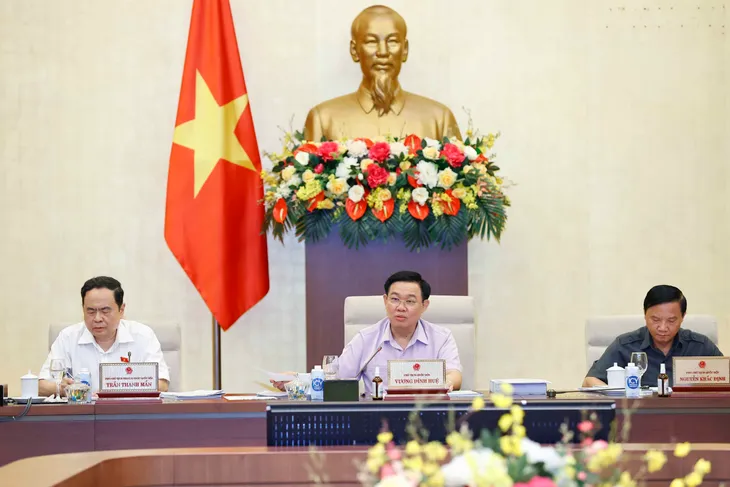 Đảm bảo chất lượng các dự án luật trình Quốc hội - Ảnh 1. Đảm bảo chất lượng các dự án luật trình Quốc hội - Ảnh 1.