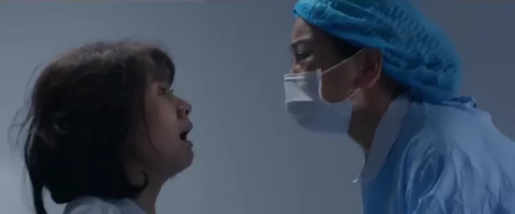Chồng cũ, vợ cũ, người yêu cũ - Tập 33: Mai Anh hoảng loạn khi bị rụng hết tóc - Ảnh 1. Chồng cũ, vợ cũ, người yêu cũ - Tập 33: Mai Anh hoảng loạn khi bị rụng hết tóc - Ảnh 1.