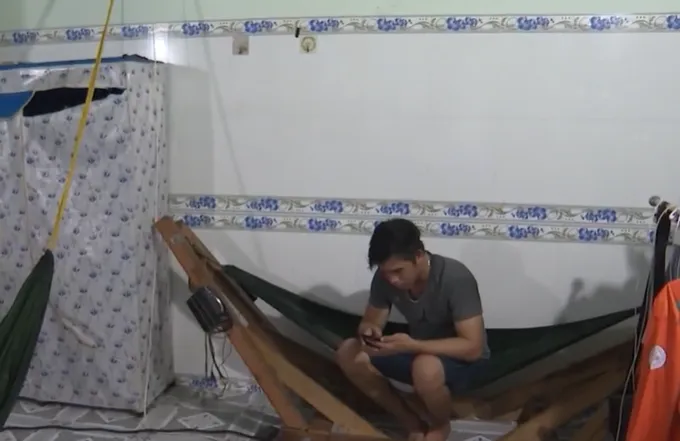 Nghèo nàn đời sống tinh thần công nhân lao động - Ảnh 2. Nghèo nàn đời sống tinh thần công nhân lao động - Ảnh 2.