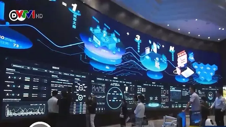 Công nghệ cao hỗ trợ người cao tuổi tại Trung Quốc - Ảnh 1. Công nghệ cao hỗ trợ người cao tuổi tại Trung Quốc - Ảnh 1.