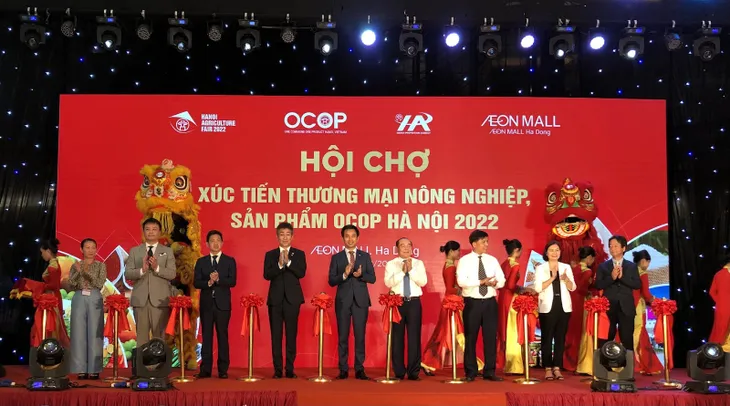 Cơ hội kết nối giao thương tại hội chợ Xúc tiến thương mại nông nghiệp, sản phẩm OCOP thành phố Hà Nội năm 2022” - Ảnh 8. Cơ hội kết nối giao thương tại hội chợ Xúc tiến thương mại nông nghiệp, sản phẩm OCOP thành phố Hà Nội năm 2022” - Ảnh 8.