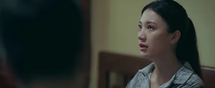 Đấu trí - Tập 24: Quyên vô tình hé lộ điểm mới trong vụ án Chi cục Hải quan - Ảnh 1. Đấu trí - Tập 24: Quyên vô tình hé lộ điểm mới trong vụ án Chi cục Hải quan - Ảnh 1.