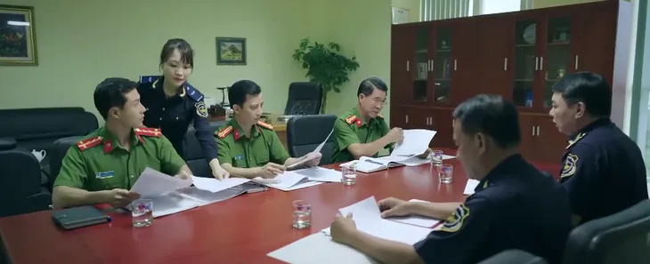 Đấu trí - Tập 24: Ông Cửu thẳng tay tát con gái rượu vì lý do này - Ảnh 12. Đấu trí - Tập 24: Ông Cửu thẳng tay tát con gái rượu vì lý do này - Ảnh 12.