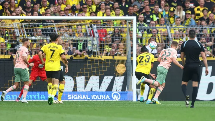 Dortmund và Leipzig nhận thất bại ở vòng 3 Bundesliga - Ảnh 2. Dortmund và Leipzig nhận thất bại ở vòng 3 Bundesliga - Ảnh 2.