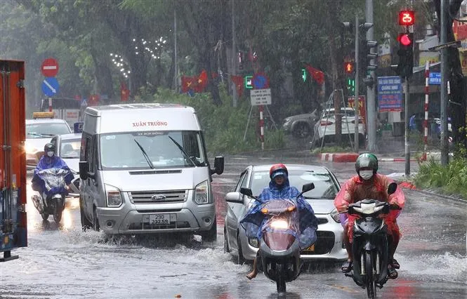 Bắc Bộ hết mưa từ ngày mai (22/8) - Ảnh 1. Bắc Bộ hết mưa từ ngày mai (22/8) - Ảnh 1.