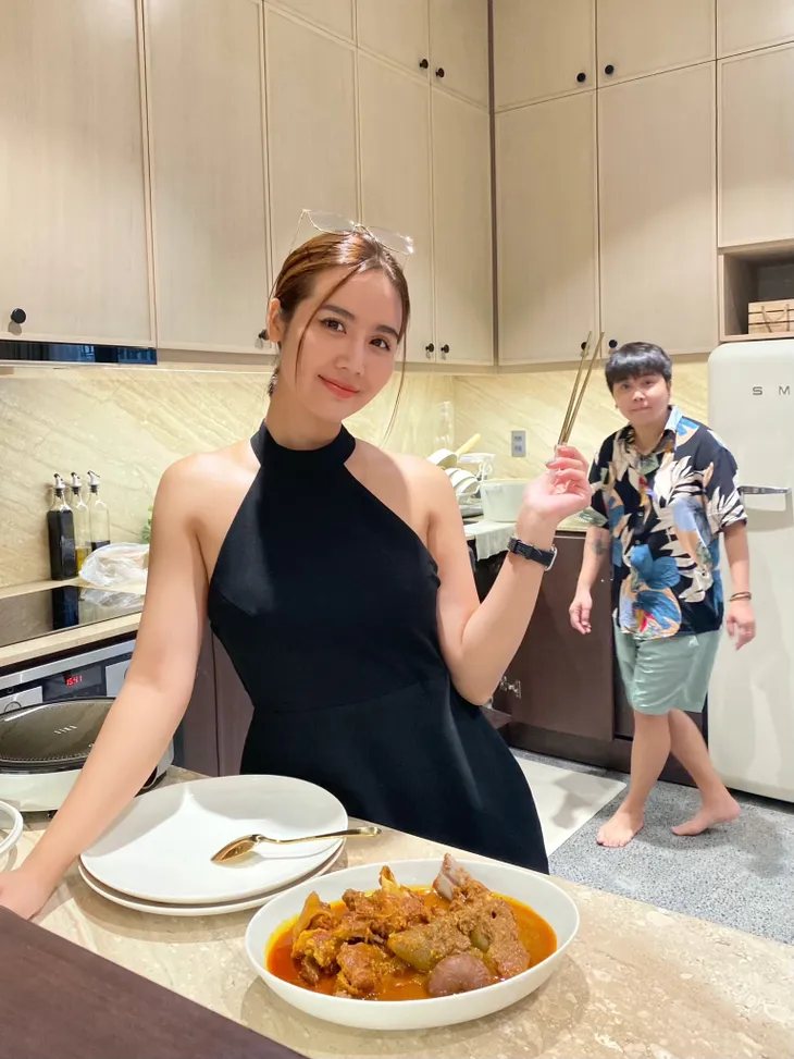 Diễn viên Việt tuần qua: Huyền Lizzie vi vu Đà Lạt, bị bạn tố nói dối - Ảnh 3. Diễn viên Việt tuần qua: Huyền Lizzie vi vu Đà Lạt, bị bạn tố nói dối - Ảnh 3.