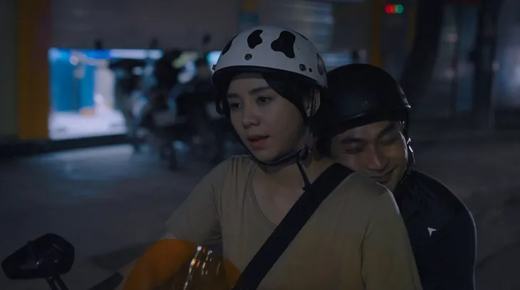 Ga-ra hạnh phúc - Tập 7: Cầu hôn Sơn Ca nhưng Quân lại công khai sánh đôi bên sếp nữ - Ảnh 18. Ga-ra hạnh phúc - Tập 7: Cầu hôn Sơn Ca nhưng Quân lại công khai sánh đôi bên sếp nữ - Ảnh 18.