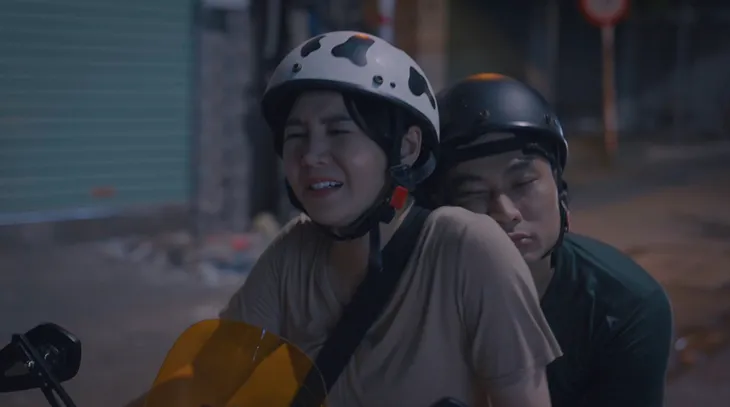 Ga-ra hạnh phúc - Tập 7: Cầu hôn Sơn Ca nhưng Quân lại công khai sánh đôi bên sếp nữ - Ảnh 19. Ga-ra hạnh phúc - Tập 7: Cầu hôn Sơn Ca nhưng Quân lại công khai sánh đôi bên sếp nữ - Ảnh 19.
