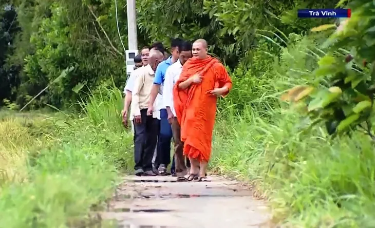 Phát huy vai trò người có uy tín trong cộng đồng - Ảnh 1. Phát huy vai trò người có uy tín trong cộng đồng - Ảnh 1.