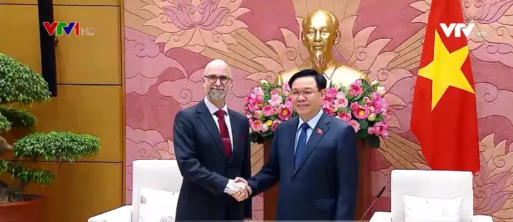 Chủ tịch Quốc hội tiếp Đại sứ Hoa Kỳ và Đại sứ Canada - Ảnh 2. Chủ tịch Quốc hội tiếp Đại sứ Hoa Kỳ và Đại sứ Canada - Ảnh 2.