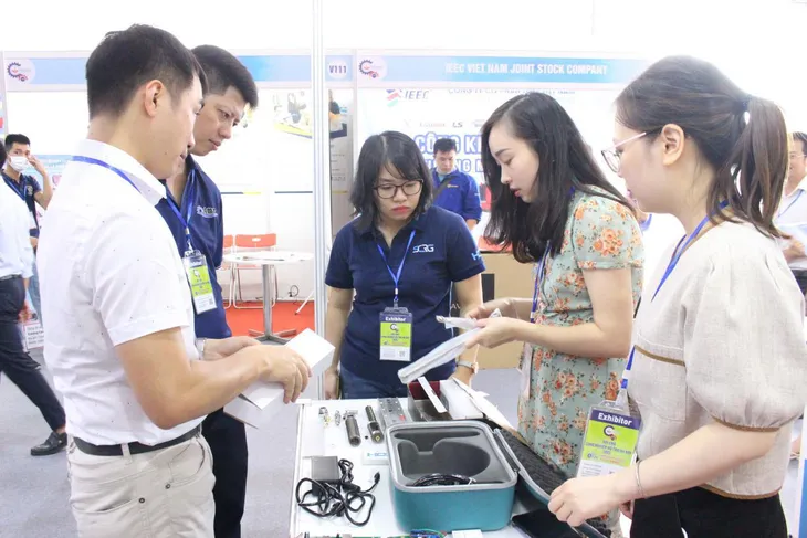 Hướng đến kết nối đa tầng, bền vững tại Hội chợ Công nghiệp hỗ trợ Hà Nội 2022 (FBC ASEAN 2022) - Ảnh 6. Hướng đến kết nối đa tầng, bền vững tại Hội chợ Công nghiệp hỗ trợ Hà Nội 2022 (FBC ASEAN 2022) - Ảnh 6.