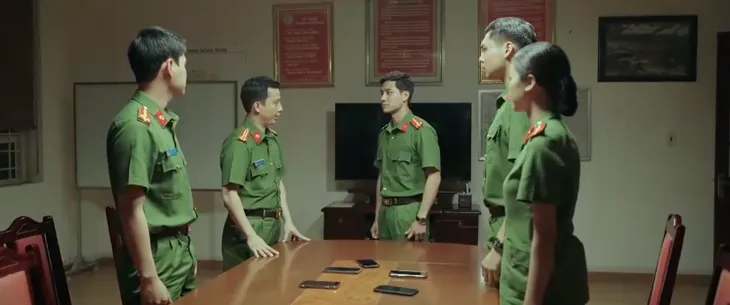 Đấu trí - Tập 27: Vũ mật phục cả đêm vây bắt xe hàng của Thịnh Gia, phút chót lại có biến - Ảnh 14. Đấu trí - Tập 27: Vũ mật phục cả đêm vây bắt xe hàng của Thịnh Gia, phút chót lại có biến - Ảnh 14.
