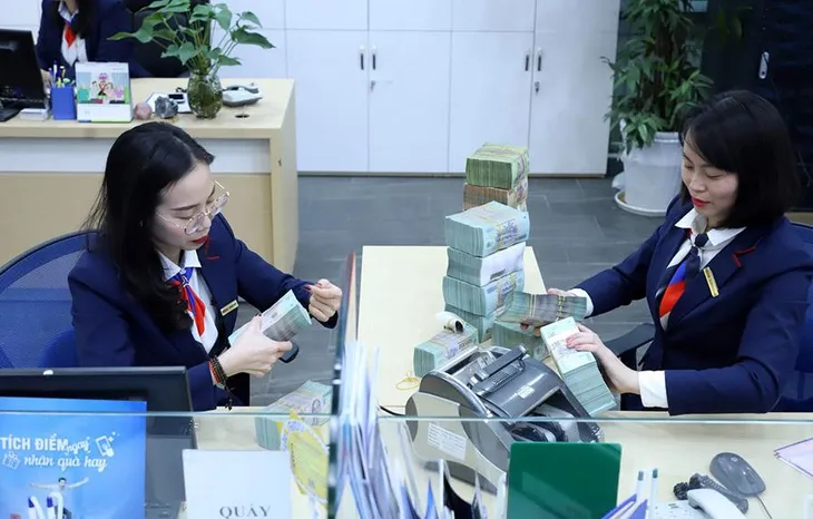 Triển khai gói hỗ trợ lãi suất 2%: Nghịch lý vướng mắc vì hậu kiểm - Ảnh 1. Triển khai gói hỗ trợ lãi suất 2%: Nghịch lý vướng mắc vì hậu kiểm - Ảnh 1.