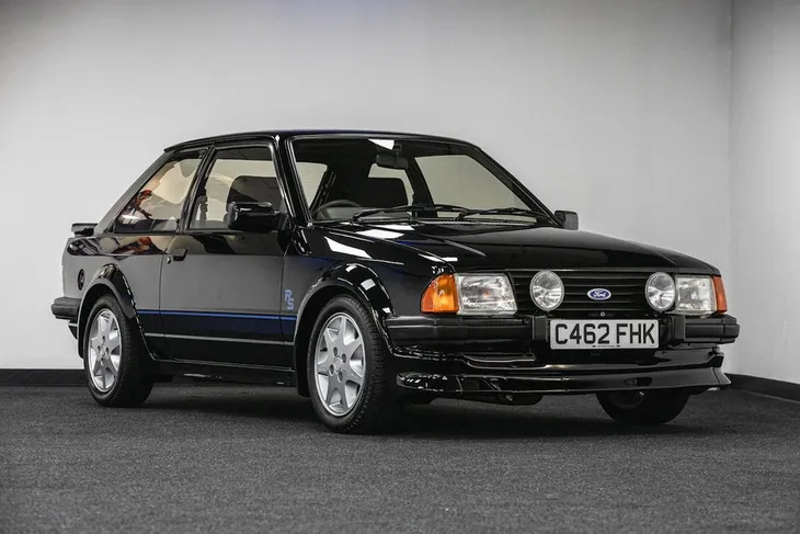 Chiếc Ford Escort độc nhất vô nhị của Công nương Diana được bán đấu giá - Ảnh 1. Chiếc Ford Escort độc nhất vô nhị của Công nương Diana được bán đấu giá - Ảnh 1.
