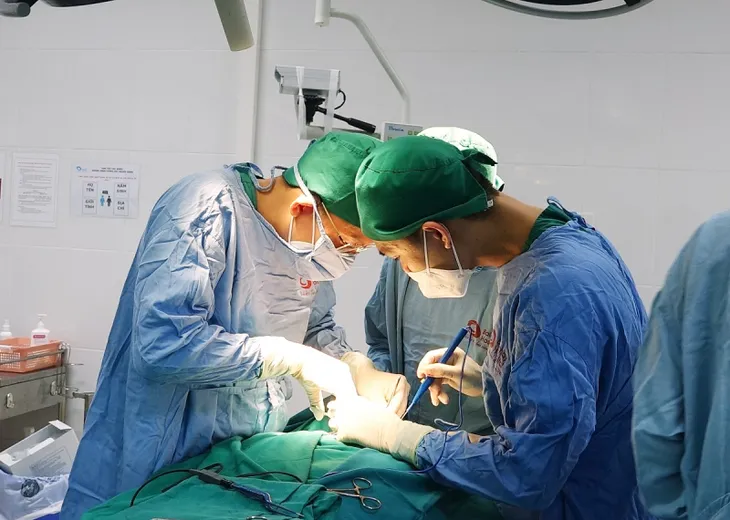 Ung thư tuyến giáp và các phương pháp điều trị - Ảnh 1. Ung thư tuyến giáp và các phương pháp điều trị - Ảnh 1.