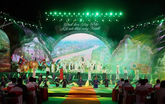 Festival Tinh hoa Tây Bắc - Kết nối khát vọng xanh - Ảnh 2. Festival Tinh hoa Tây Bắc - Kết nối khát vọng xanh - Ảnh 2.