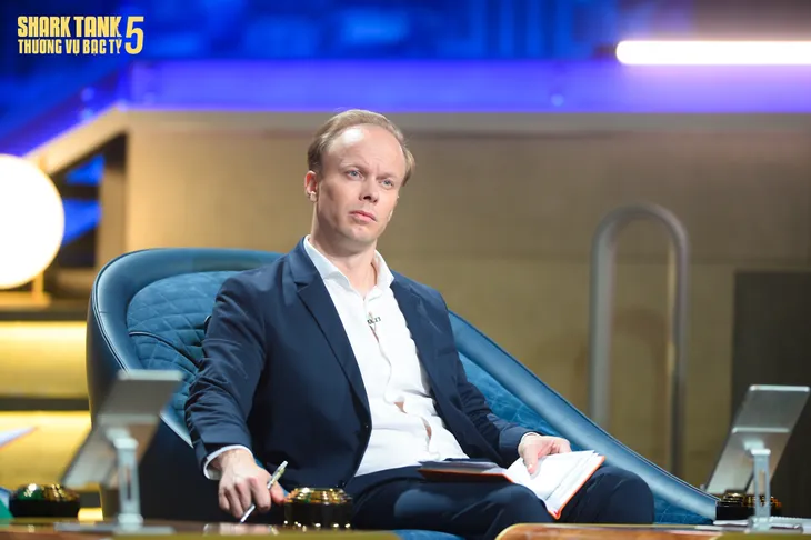 Shark Tank: Nữ giảng viên nhận đầu tư tới tấp từ cá mập nhờ lá dứa - Ảnh 10. Shark Tank: Nữ giảng viên nhận đầu tư tới tấp từ cá mập nhờ lá dứa - Ảnh 10.