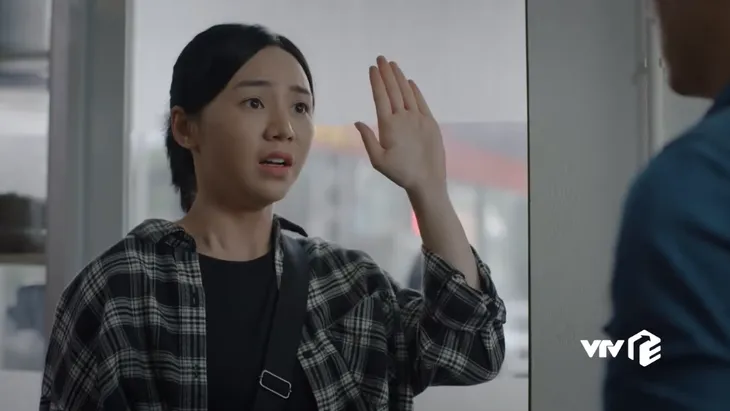 Ga-ra hạnh phúc - Tập 10: Khải hằn học khi bị Sơn Ca gọi là cá đông lạnh - Ảnh 5. Ga-ra hạnh phúc - Tập 10: Khải hằn học khi bị Sơn Ca gọi là cá đông lạnh - Ảnh 5.