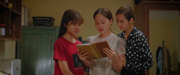 Thương ngày nắng về 2 - Tập 53: Bà Nga bỗng nhiên bất tỉnh không biết gì - Ảnh 1.