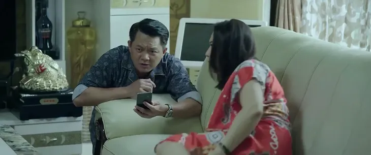 Đấu trí - Tập 11: Muốn thoát cảnh tù tội, Giám đốc CDC tỉnh chỉ có cách giả điên - Ảnh 12. Đấu trí - Tập 11: Muốn thoát cảnh tù tội, Giám đốc CDC tỉnh chỉ có cách giả điên - Ảnh 12.