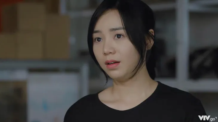 Ga-ra hạnh phúc - Tập 10: Sơn Ca (Quỳnh Kool) thấy kinh tởm vì đã yêu Quân (Bình An) - Ảnh 5. Ga-ra hạnh phúc - Tập 10: Sơn Ca (Quỳnh Kool) thấy kinh tởm vì đã yêu Quân (Bình An) - Ảnh 5.