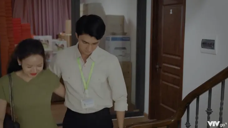 Ga-ra hạnh phúc - Tập 10: Sơn Ca (Quỳnh Kool) thấy kinh tởm vì đã yêu Quân (Bình An) - Ảnh 6. Ga-ra hạnh phúc - Tập 10: Sơn Ca (Quỳnh Kool) thấy kinh tởm vì đã yêu Quân (Bình An) - Ảnh 6.