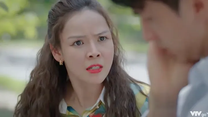 Ga-ra hạnh phúc - Tập 10: Sơn Ca (Quỳnh Kool) thấy kinh tởm vì đã yêu Quân (Bình An) - Ảnh 61. Ga-ra hạnh phúc - Tập 10: Sơn Ca (Quỳnh Kool) thấy kinh tởm vì đã yêu Quân (Bình An) - Ảnh 61.