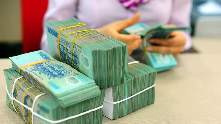 Thu ngân sách cuối năm dự báo sẽ gặp khó - Ảnh 2. Thu ngân sách cuối năm dự báo sẽ gặp khó - Ảnh 2.