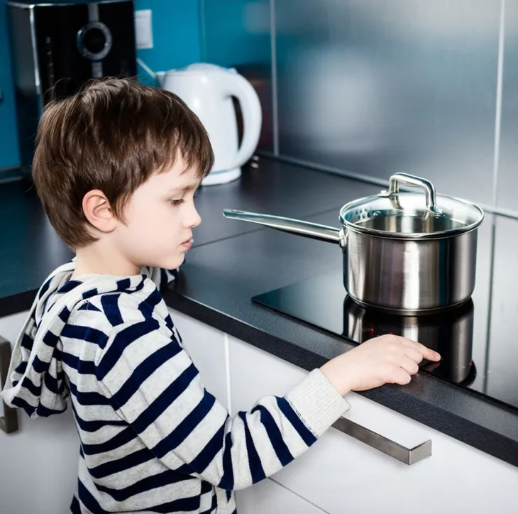 Dấu hiệu rối loạn tinh thần ở trẻ cha mẹ không nên bỏ qua - Ảnh 5. Dấu hiệu rối loạn tinh thần ở trẻ cha mẹ không nên bỏ qua - Ảnh 5.