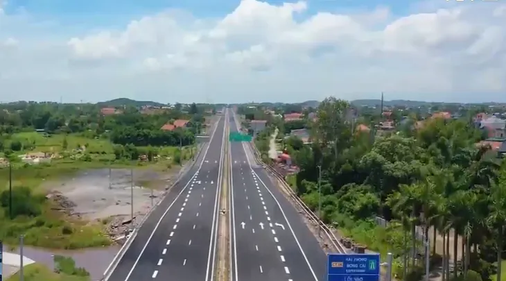 Trục cao tốc Đông Bắc – Đòn bẩy phát triển kinh tế - Ảnh 1. Trục cao tốc Đông Bắc – Đòn bẩy phát triển kinh tế - Ảnh 1.