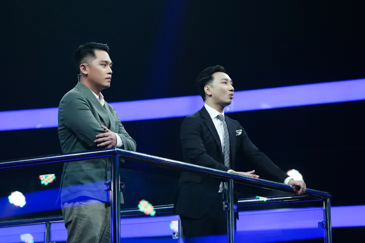Nhà báo điển trai xuất sắc rinh 35 triệu của Đấu trường siêu việt - Ảnh 4. Nhà báo điển trai xuất sắc rinh 35 triệu của Đấu trường siêu việt - Ảnh 4.