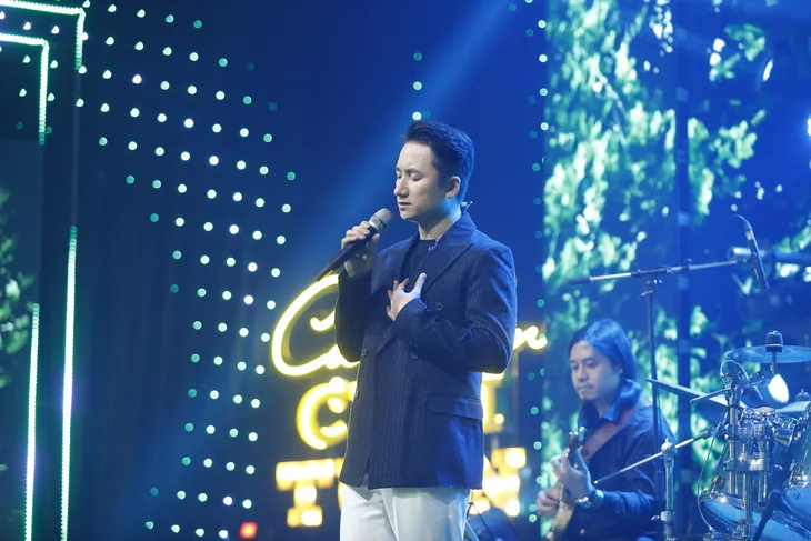 Cuộc hẹn cuối tuần: Phan Mạnh Quỳnh từng rao bán sáng tác, “đổi đời” sau loạt hit - Ảnh 7. Cuộc hẹn cuối tuần: Phan Mạnh Quỳnh từng rao bán sáng tác, “đổi đời” sau loạt hit - Ảnh 7.
