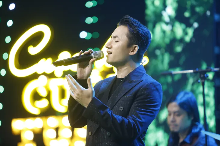 Cuộc hẹn cuối tuần: Phan Mạnh Quỳnh từng rao bán sáng tác, “đổi đời” sau loạt hit - Ảnh 6. Cuộc hẹn cuối tuần: Phan Mạnh Quỳnh từng rao bán sáng tác, “đổi đời” sau loạt hit - Ảnh 6.