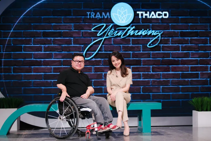 Chàng trai 200 lần gãy xương và nghị lực đáng ngưỡng mộ - Ảnh 5. Chàng trai 200 lần gãy xương và nghị lực đáng ngưỡng mộ - Ảnh 5.