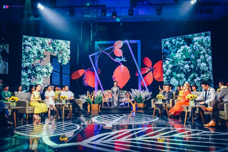 Thanh xuân tươi đẹp: NSND Lan Hương nhớ thuở hò hẹn lãng mạn - Ảnh 1. Thanh xuân tươi đẹp: NSND Lan Hương nhớ thuở hò hẹn lãng mạn - Ảnh 1.