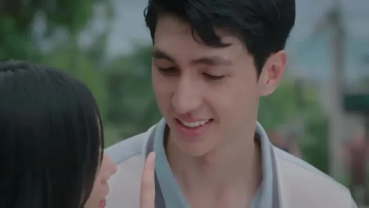 Ga-ra hạnh phúc - Tập 1: Sơn Ca được bạn trai tặng quà hàng hiệu - Ảnh 10. Ga-ra hạnh phúc - Tập 1: Sơn Ca được bạn trai tặng quà hàng hiệu - Ảnh 10.